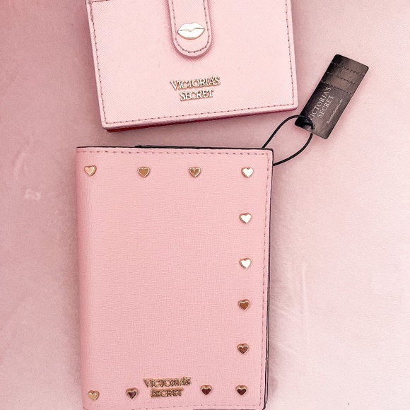 Victoria's Secret wallet and passport case bundle - Picture 1 of 6